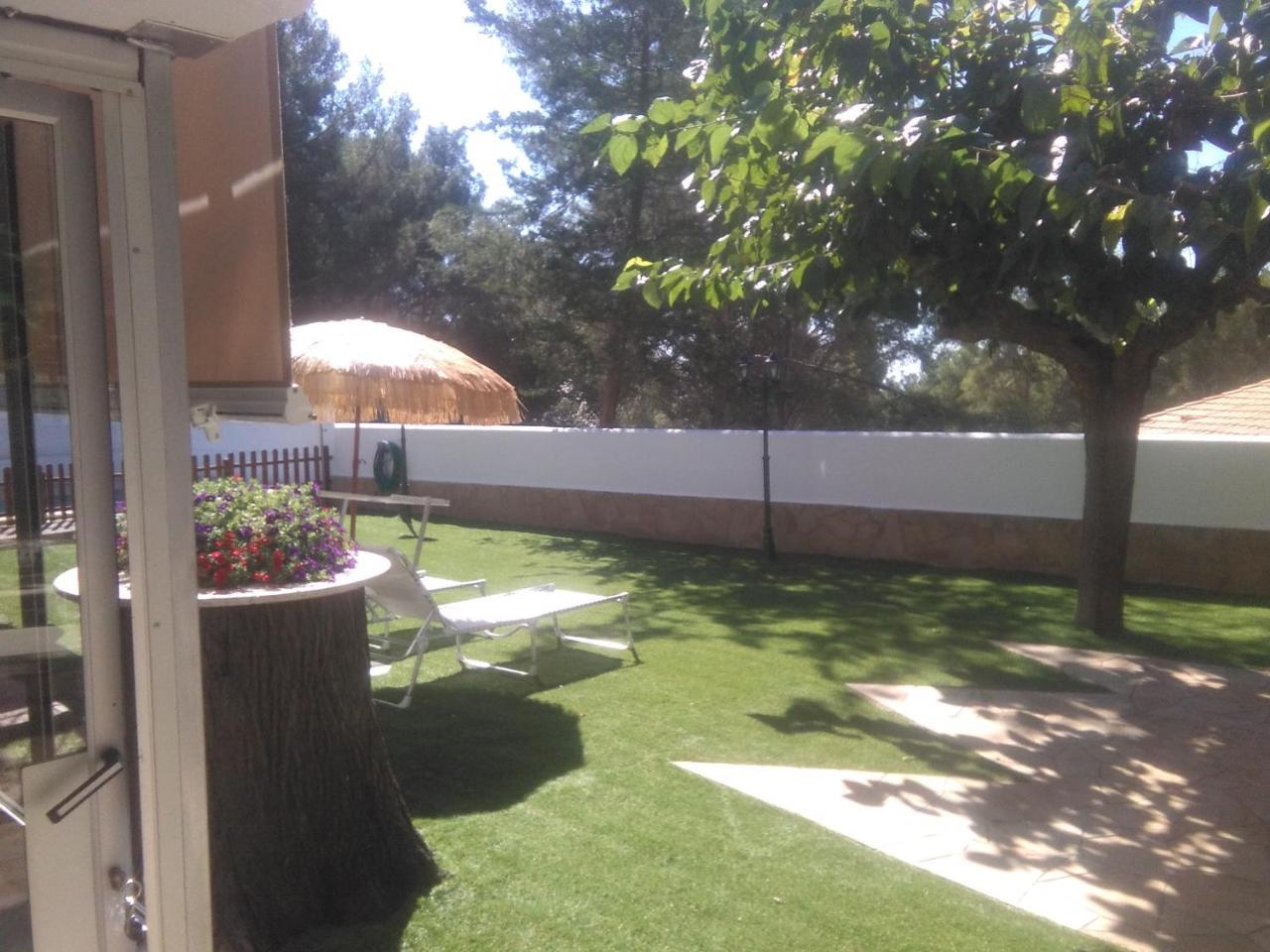 Villa Garden Таррагона Экстерьер фото