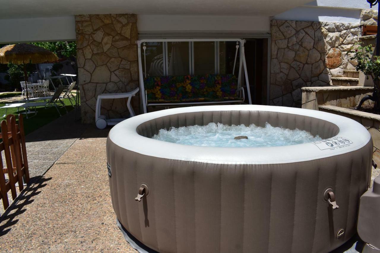 Villa Garden Таррагона Экстерьер фото