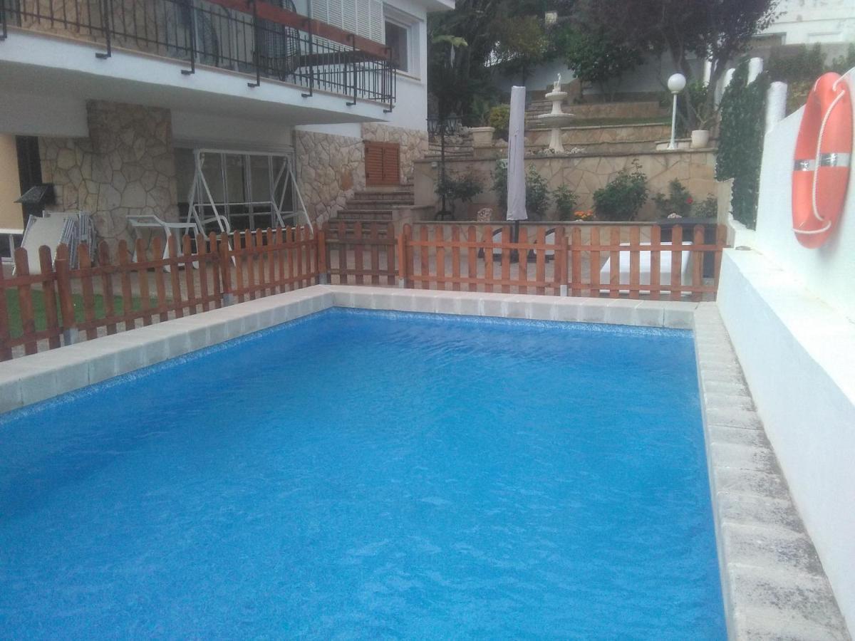 Villa Garden Таррагона Экстерьер фото