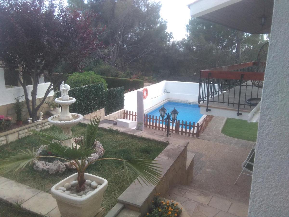 Villa Garden Таррагона Экстерьер фото